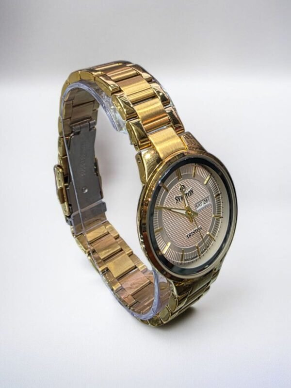 ساعة نسائية من طراز Sveston Aristos