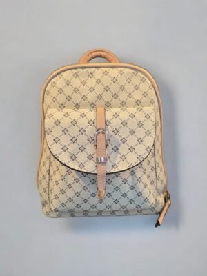 شنطة نسائية نوع ظهر لون ابيض و اسود