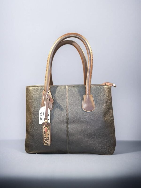 IMG-20250929-WA0119 شنطة نسائية كتف