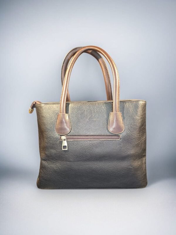 IMG-20250929-WA0121 شنطة نسائية كتف