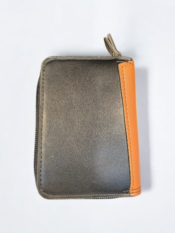 محفظة رجالية لون اسود مع بني فاتح