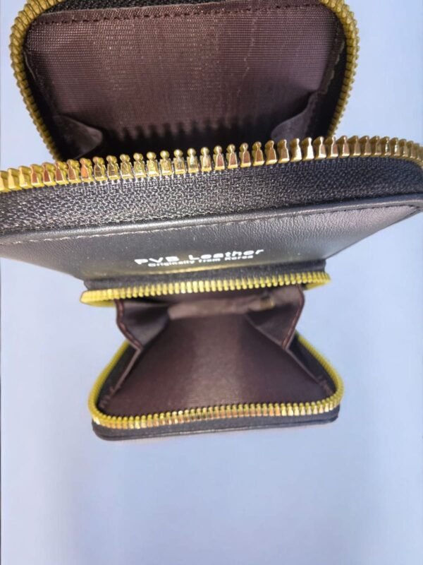 شنطة نسائية لون اسود