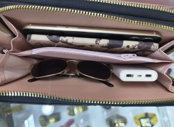 محفظة نسائية